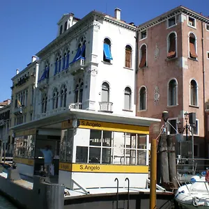 The Glamour Of San Marco Appartement